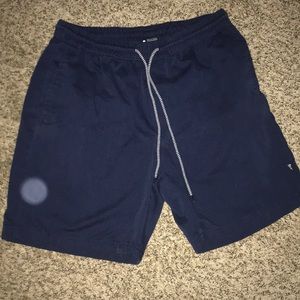Men’s navy shorts